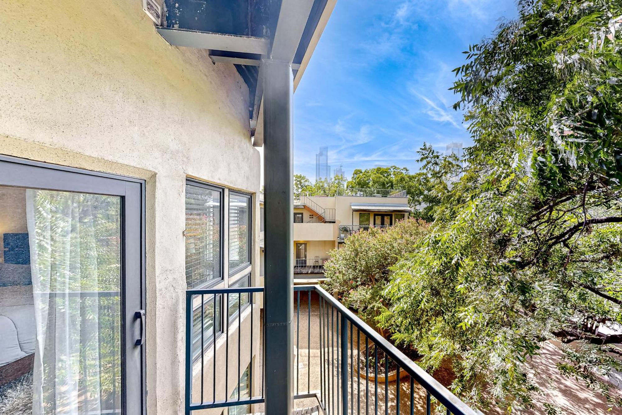 Encinal Condominiums Austin Room photo